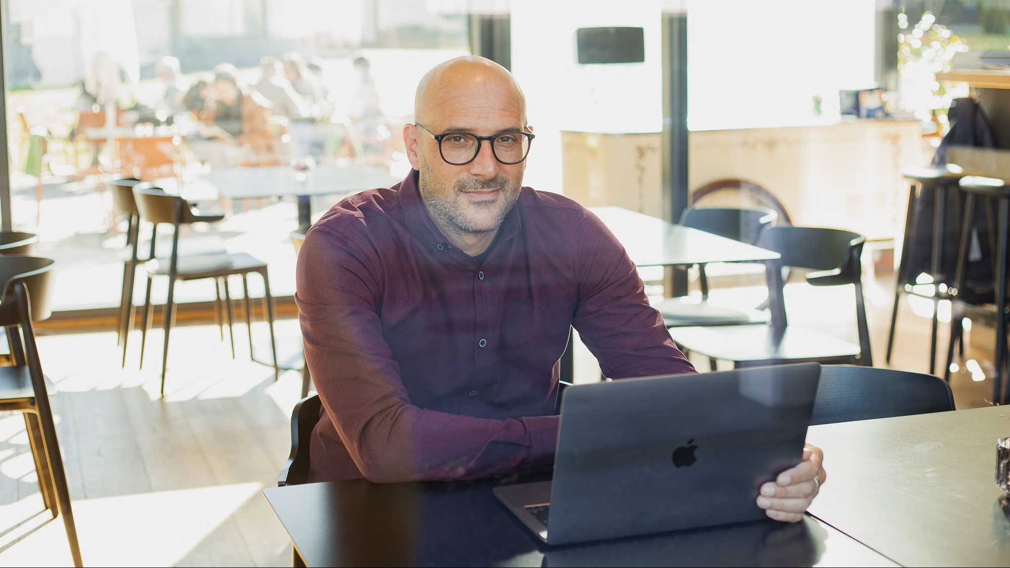 Shipping consultation support